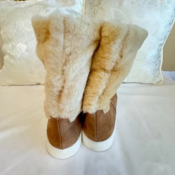 NEW! Aquatalia Designer Nelle Suede Shearling Fur Boots